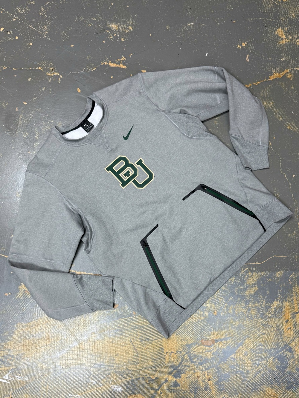 Nike Baylor Bears Sideline Crew Neck Sweater 893463-063 XL Grey